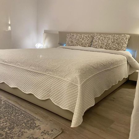 Peaknest - La Tua Vacanza Sul Lago Di Garda Arco Exterior foto